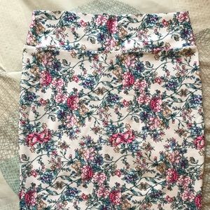 LuLaRoe Floral Cassie Pencil Skirt